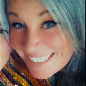 Meet your Posher, Cara